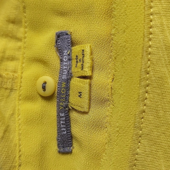Anthropologie Little Yellow Button 3/4 Sleeve Top - Picture 4 of 4
